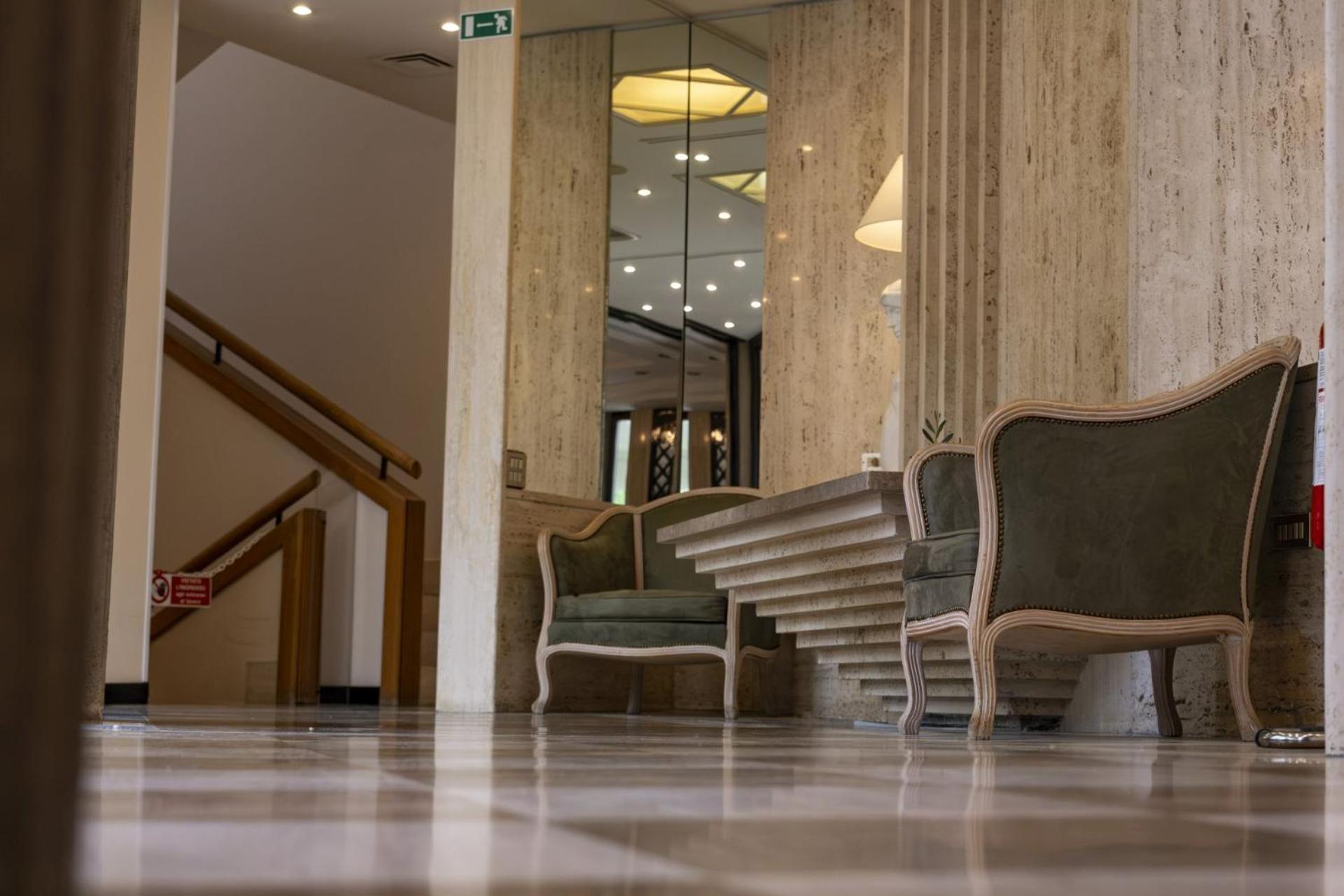 Hotel President - Vintage Hotel In Centro Riccione Bagian luar foto