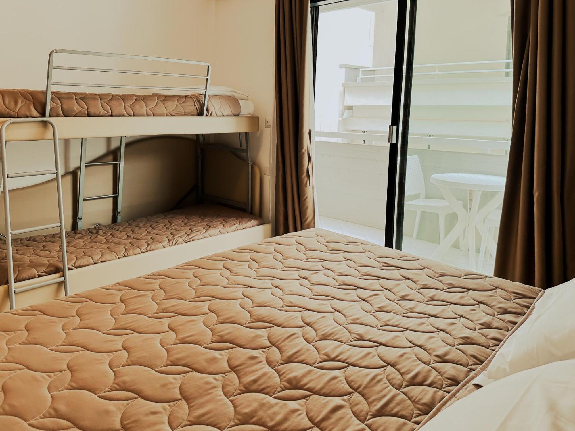 Hotel President - Vintage Hotel In Centro Riccione Bagian luar foto